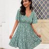 Womens Cute Floral Smocked V Neck Flutter Sleeve Sundress with Pockets Casual Spring Summer Dresses for Women 2025
